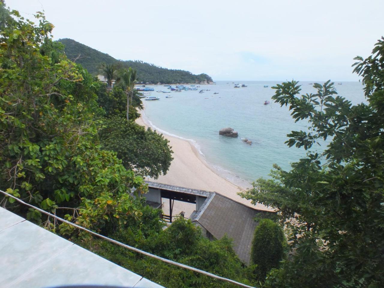 Queen Resort Koh Tao 2*
