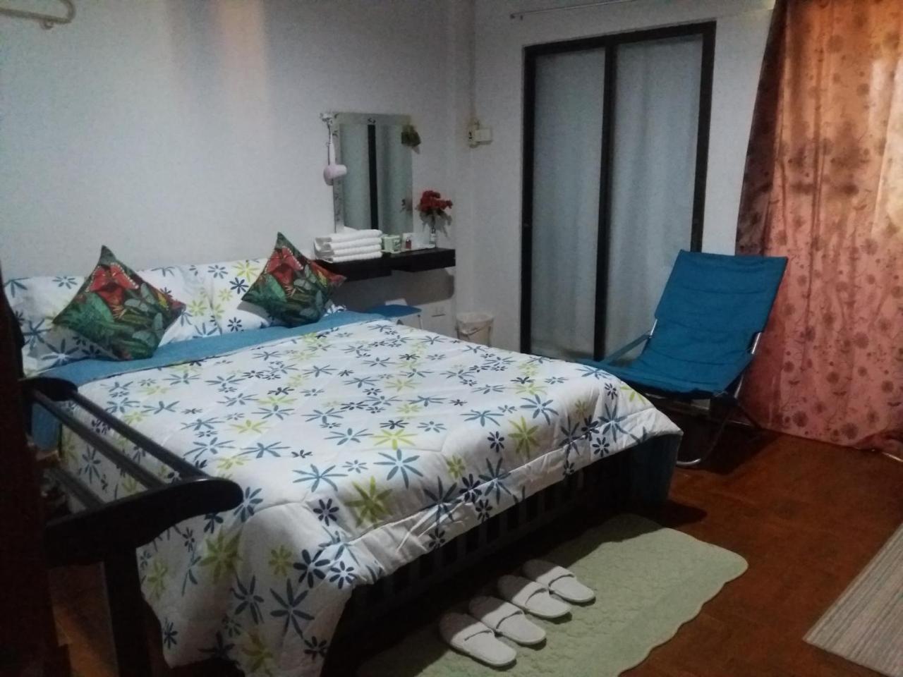 Bacchus 304 Bed & Breakfast Haad Chao Samran