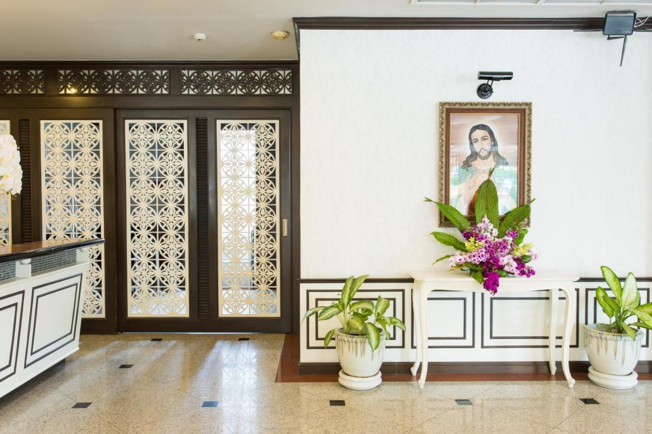 The Legacy Hotel