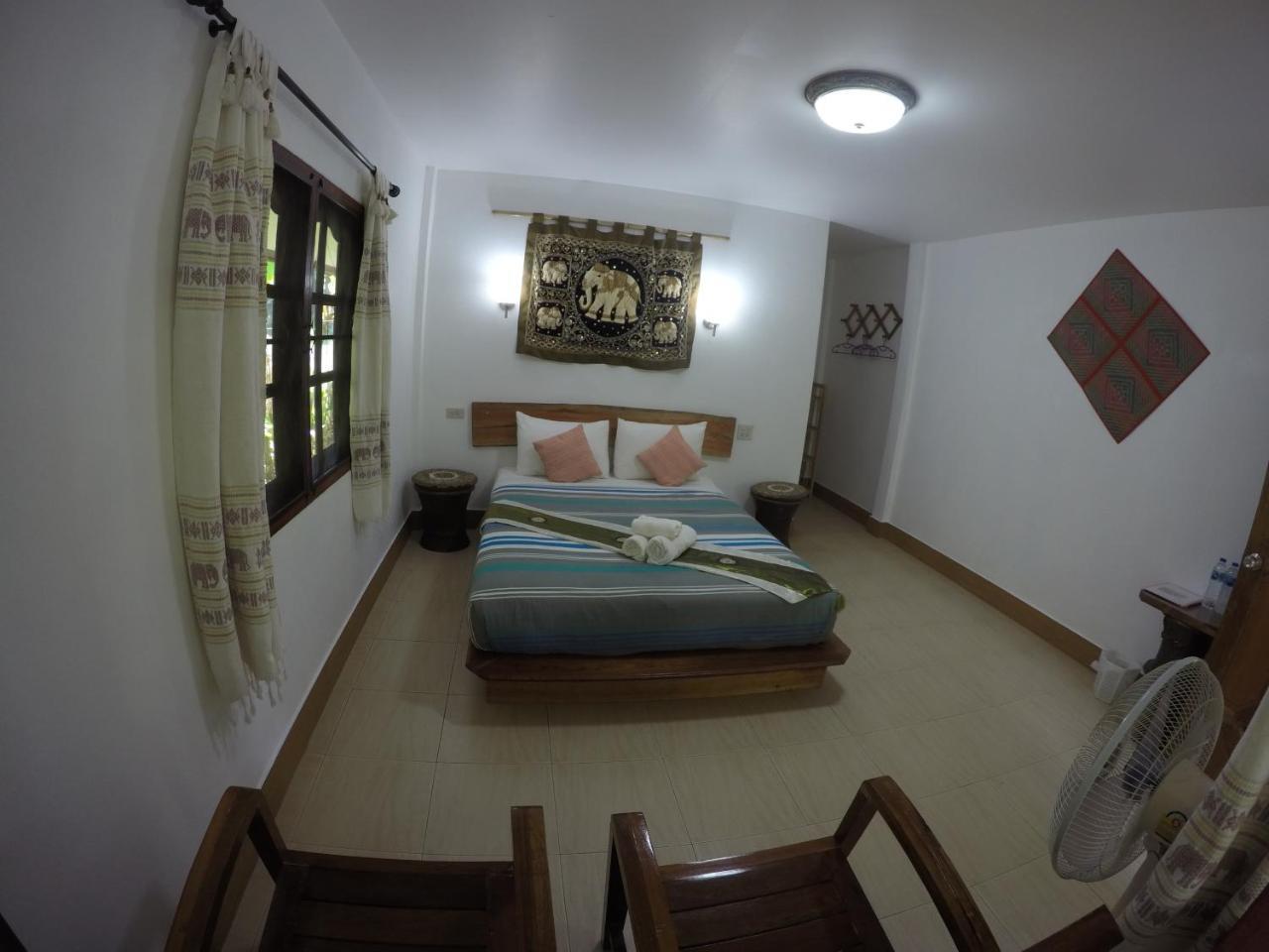 Guest house Holiday *