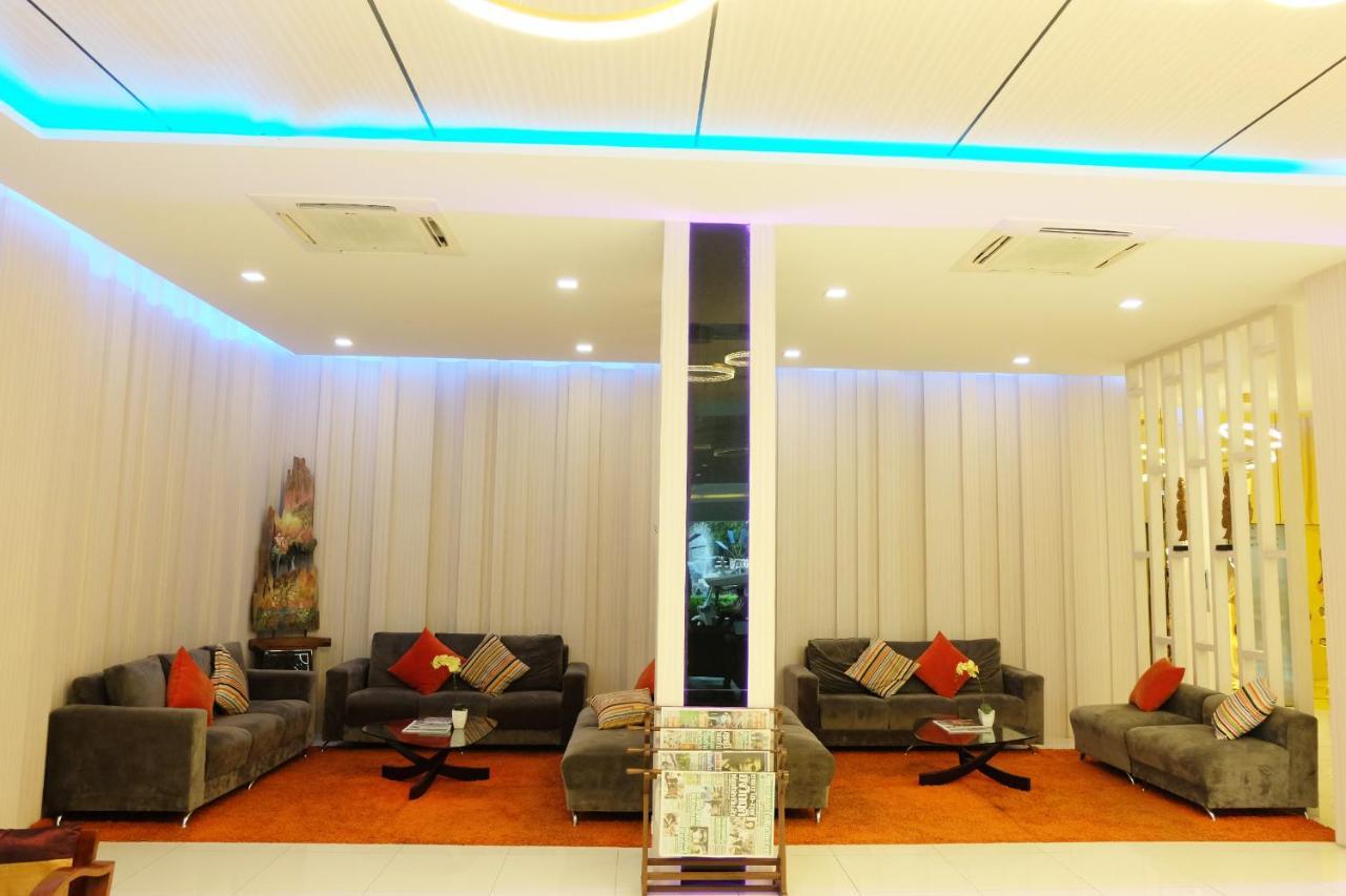 Grand Hill And Hotel 4*