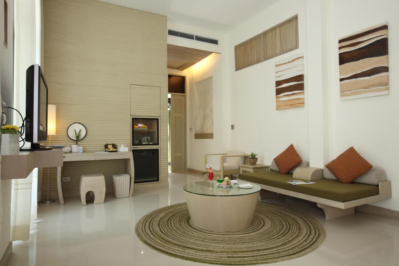 Mercure Hideaway 4*