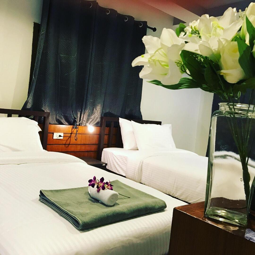Khaolak Benzotel Hotel 3*