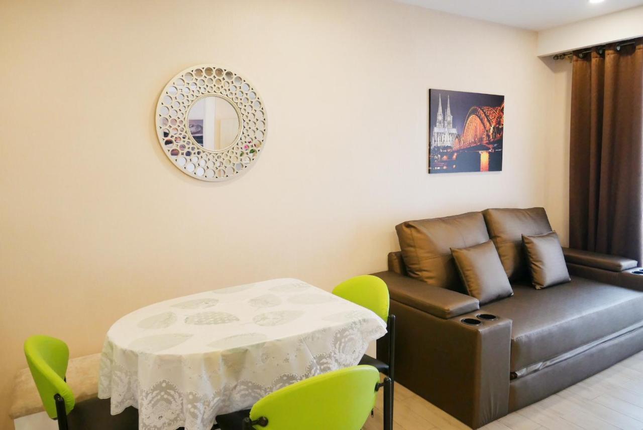 Seven Seas Pattaya & Sofa Bed Apartment *