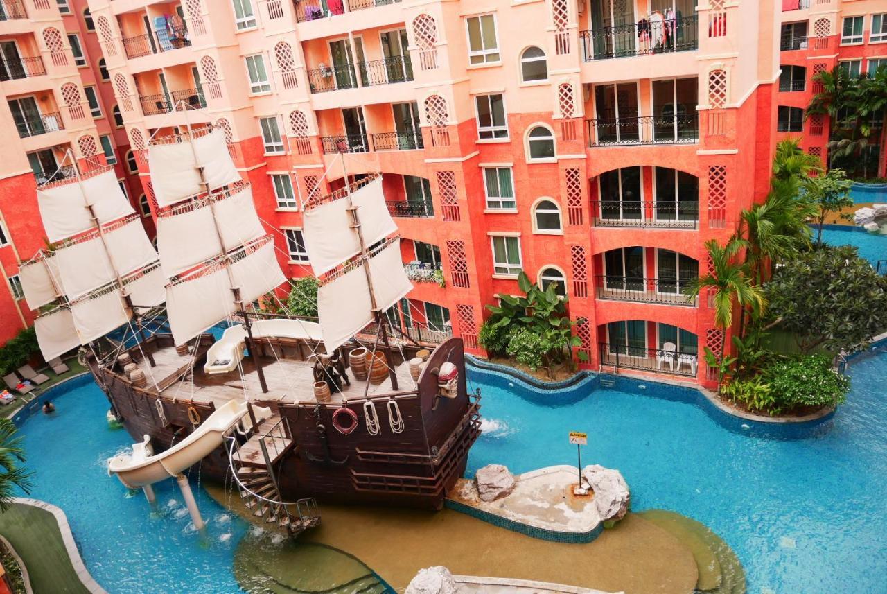 Seven Seas Pattaya & Sofa Bed Apartment *