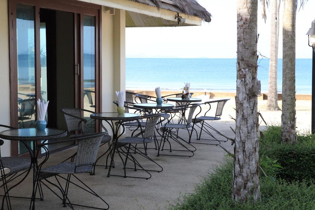 Nantra De Deluxe Had Yao Beach