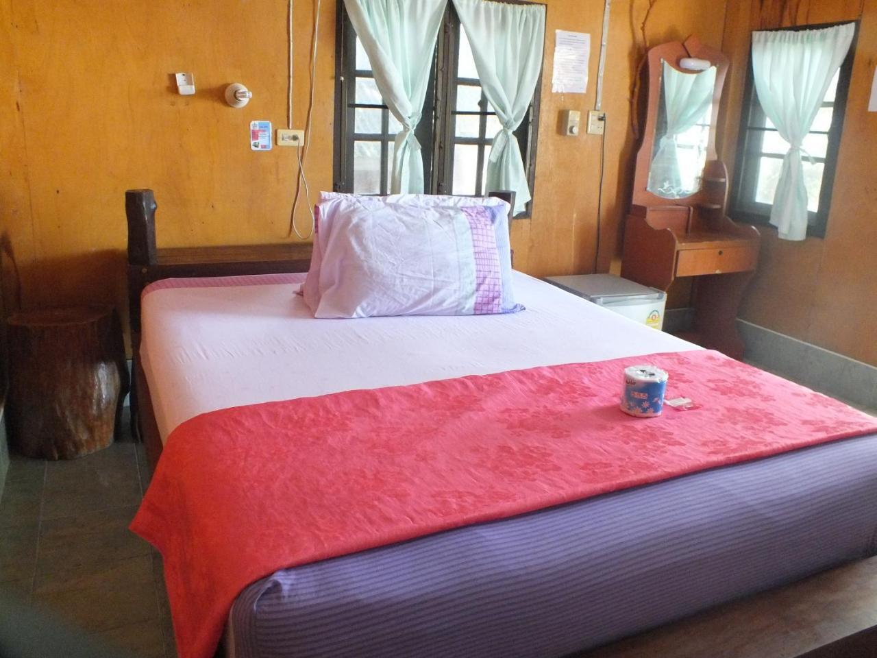 Queen Resort Koh Tao