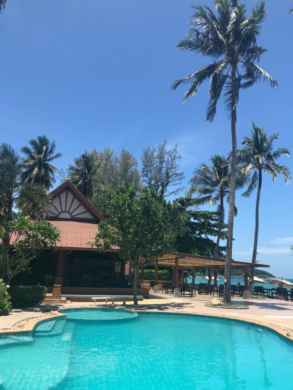 Resort Kanok Buri Lipa Noi