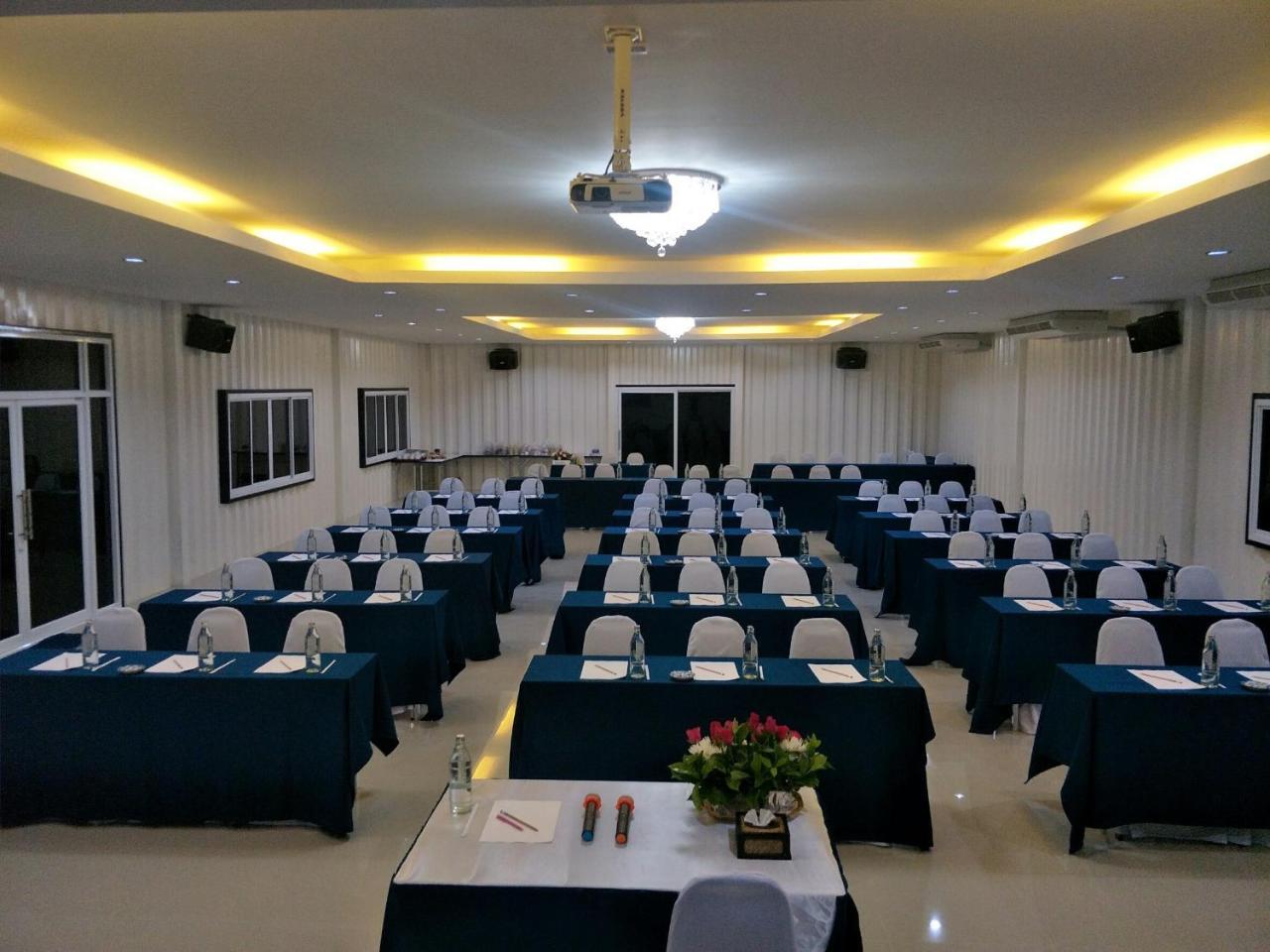 Resort Klang Aow Seafood & Khanom