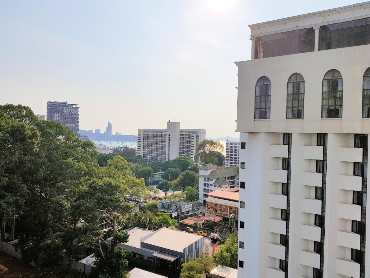 Apartment Centric Sea By Pattaya *