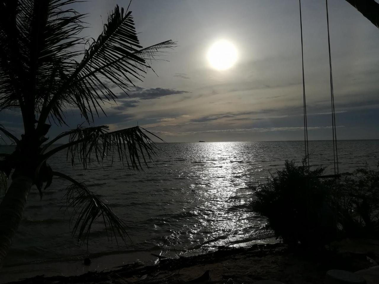 Resort The Ford Sunset 2*