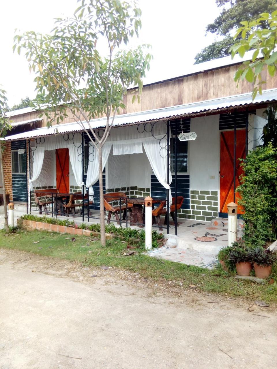 Resort Khunkhao Tamnanprai 2*