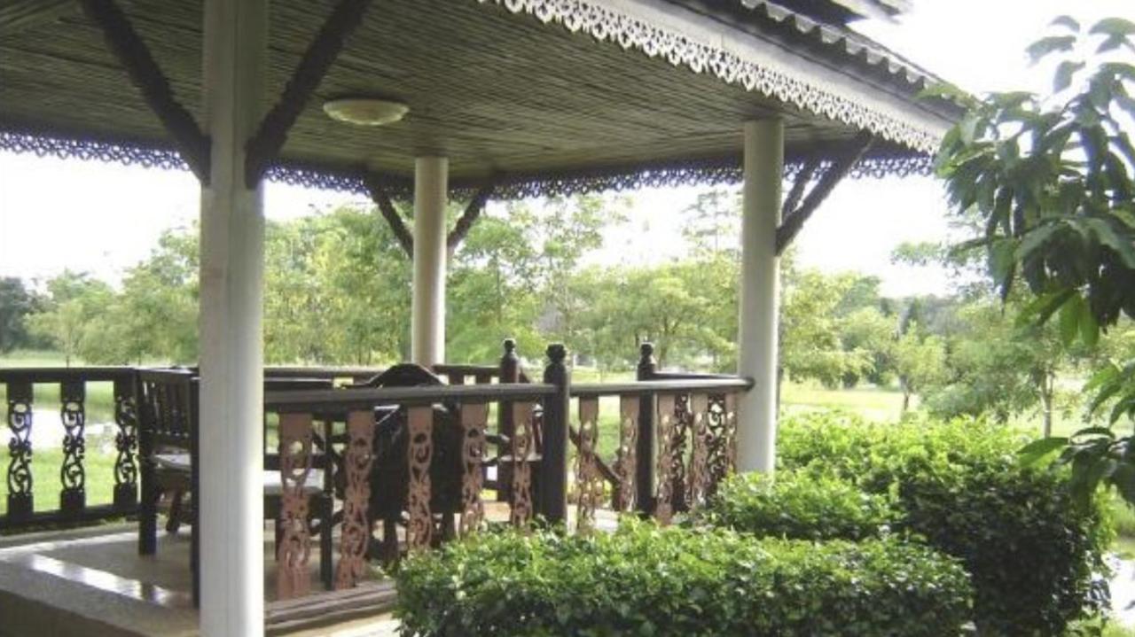 Inthanon Riverside 3*