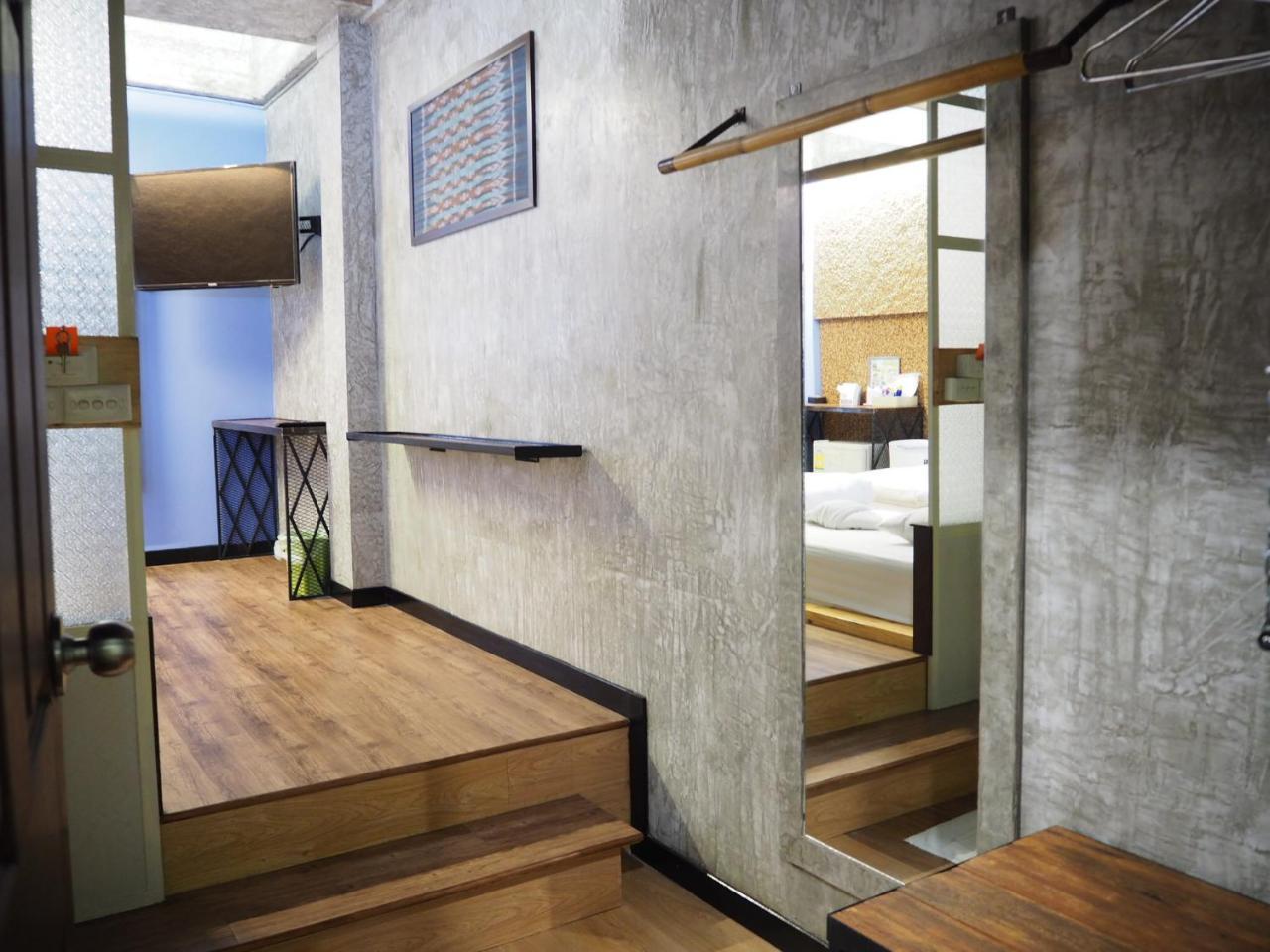 Hotel Cactus & 2*