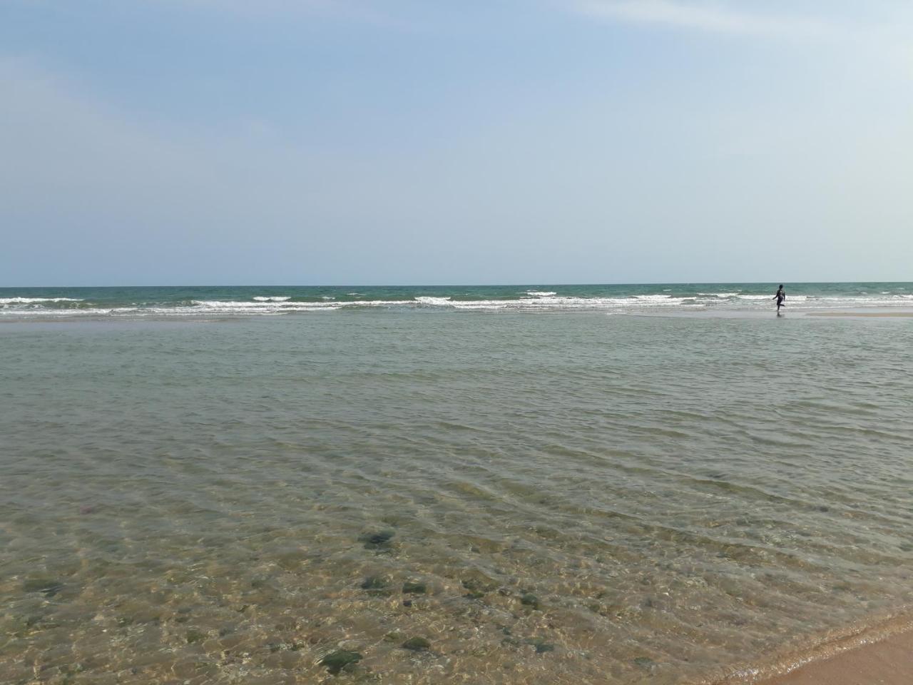 Talay And Hotel Cha-Am