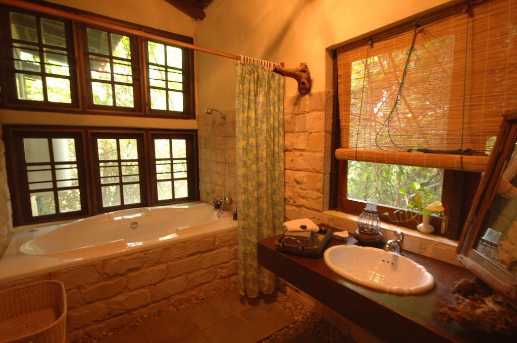 Resort Momchailai Forest Retreat