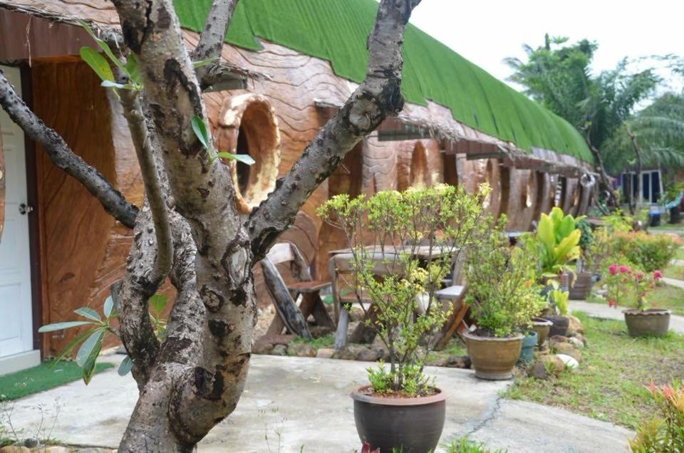 Resort Country View 2*