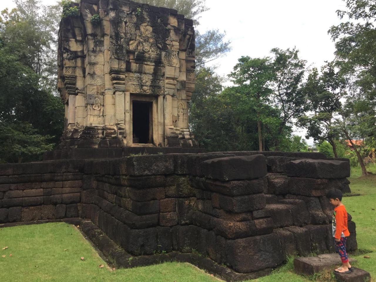 Resort Baan Thung Prasat