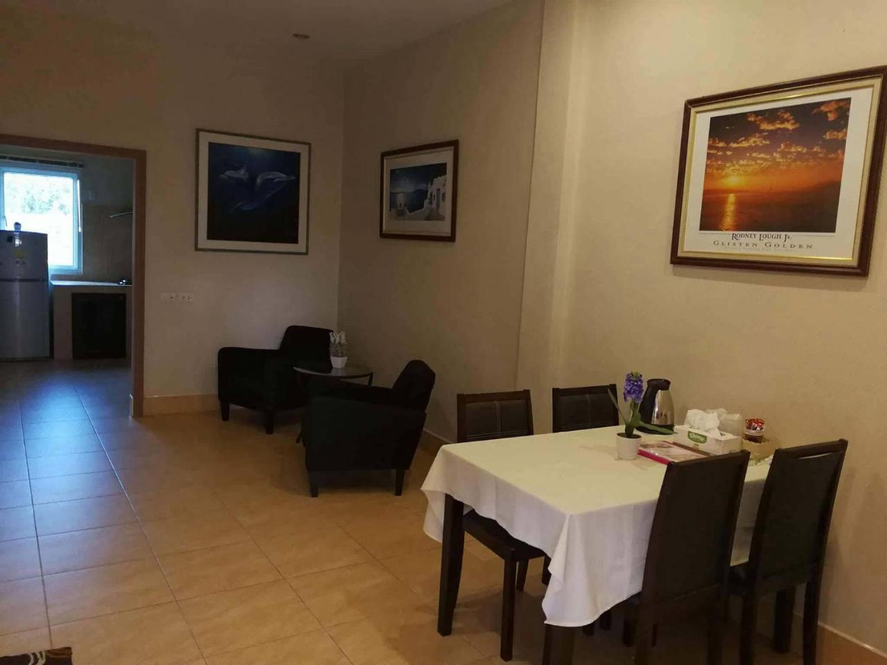 Baan Sabaijai Resort That Phanom