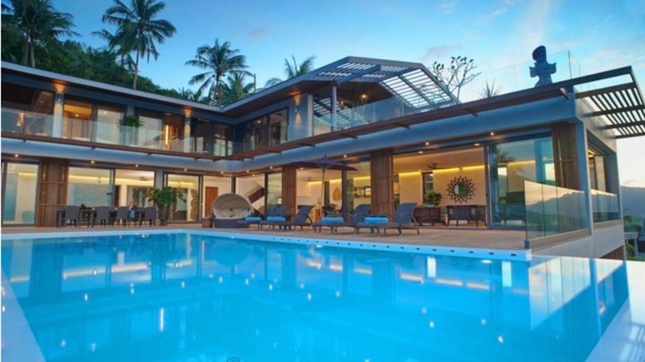 Villa 9 Bedroom Sea Blue View - 5 Star With Staff Sdv080a-by Samui Dream *