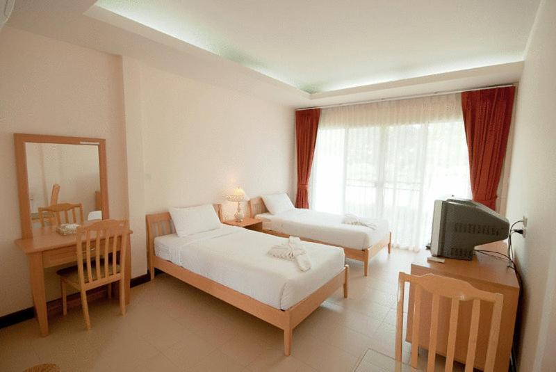 Lakeside By Mida Hotel Kanchanaburi