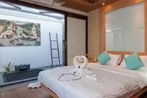 Jean Pool Hotel Choeng Mon