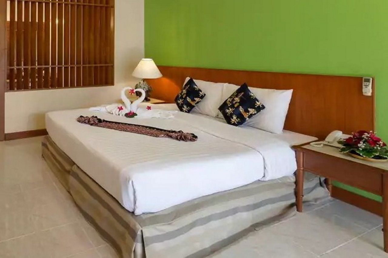 Timber House 3*