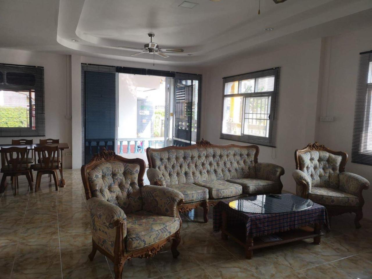 Baan Sabaijai *