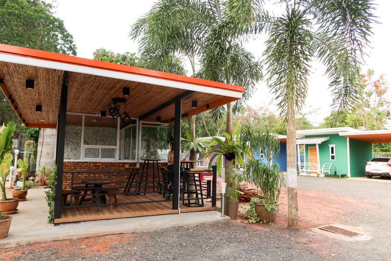 Nang-an 3* Surat Thani