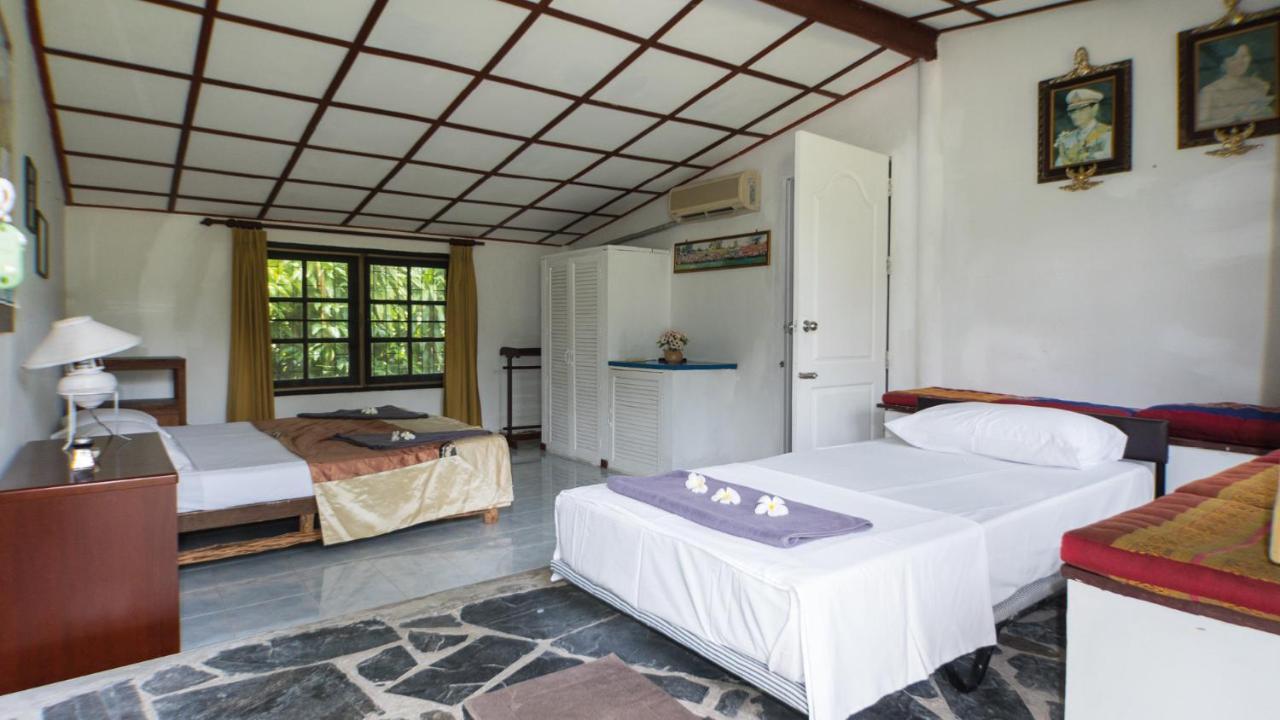 Private La Costa Samui Villa