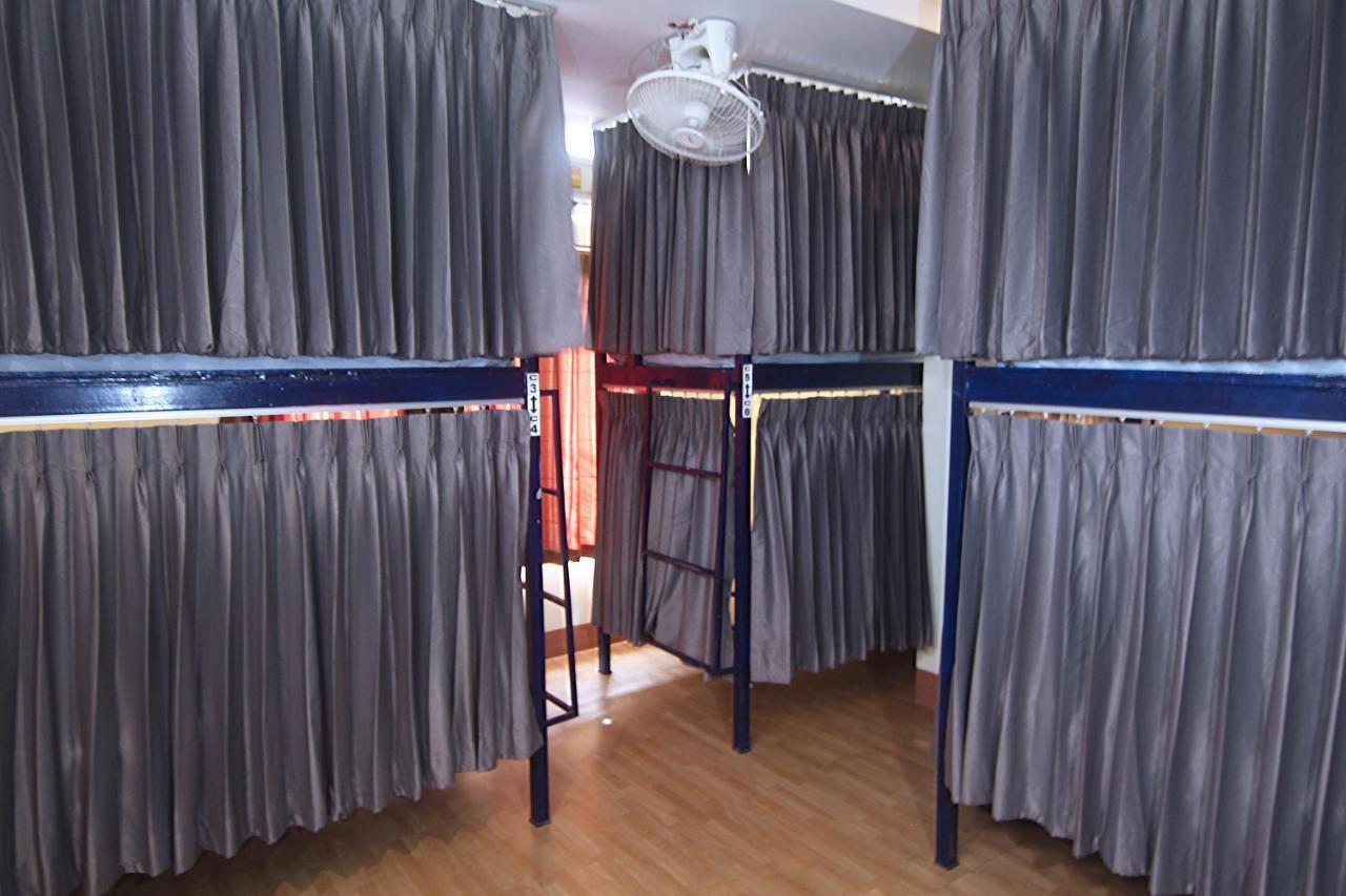 Hostel Sleep *