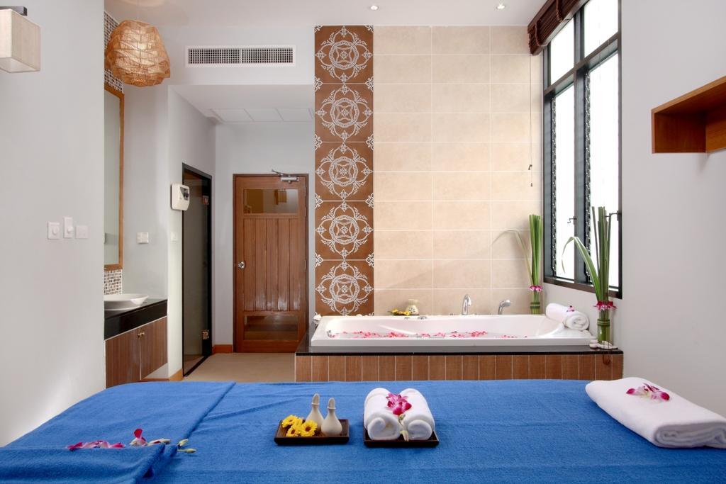 Deevana Plaza Krabi Aonang Hotel 4*