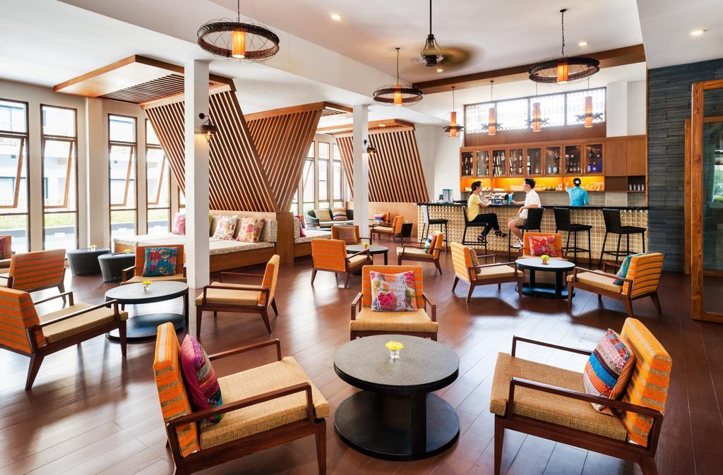 Hotel Deevana Plaza Krabi Aonang 4*