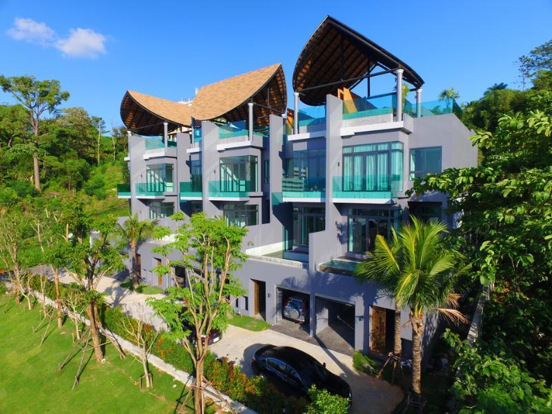 Hotel Bukit Pool 4*