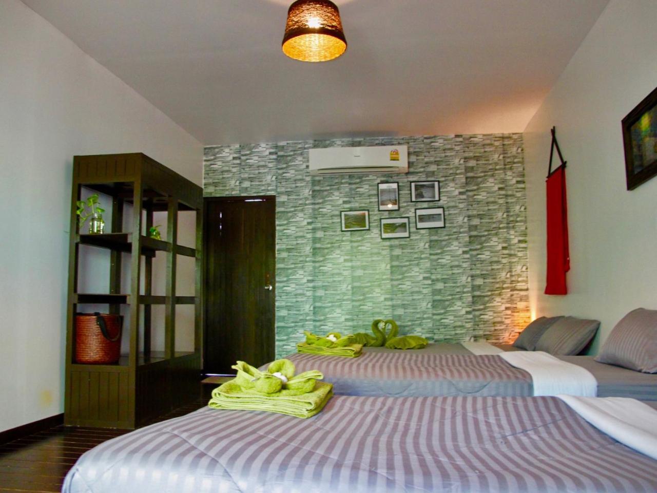 Oasis Resort *