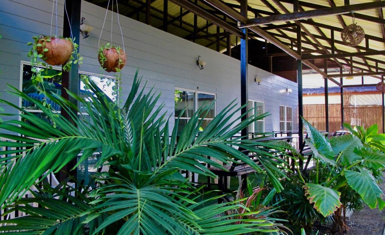 Oasis Resort