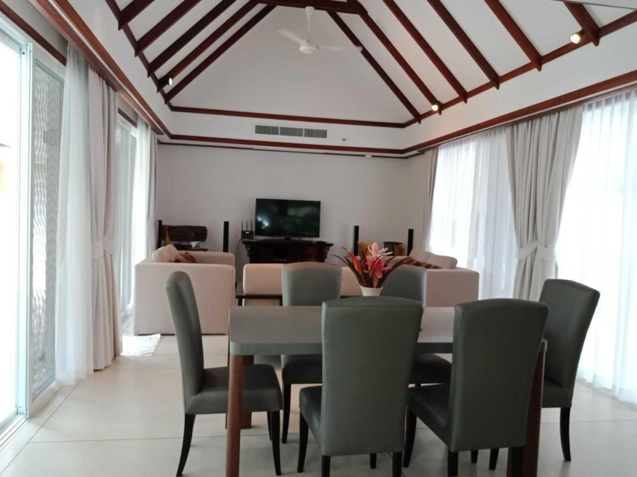 Katamanda Luxury Villa