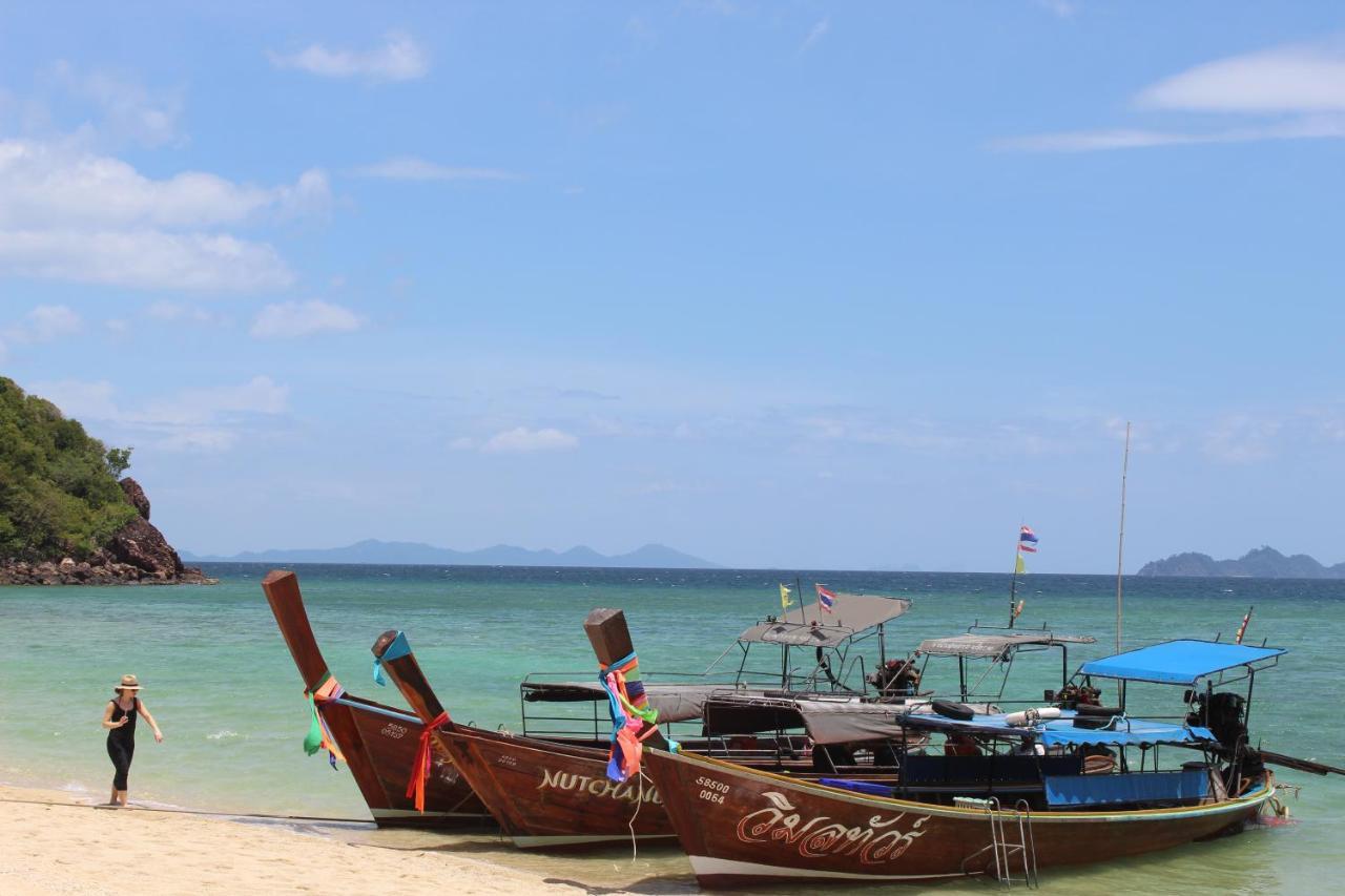 Paradise Resort