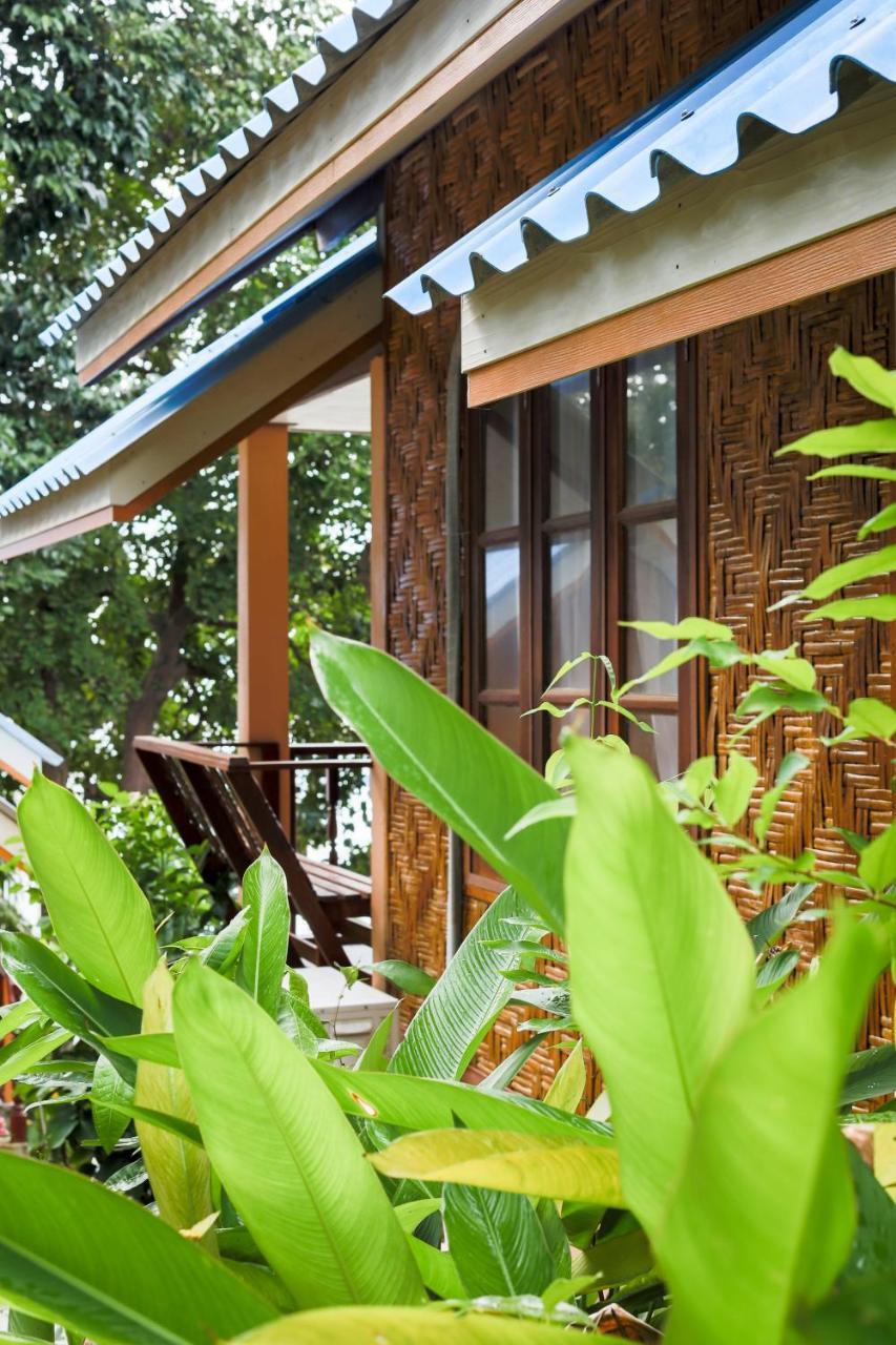 Hotel Adang Sea Eco-village Sunset