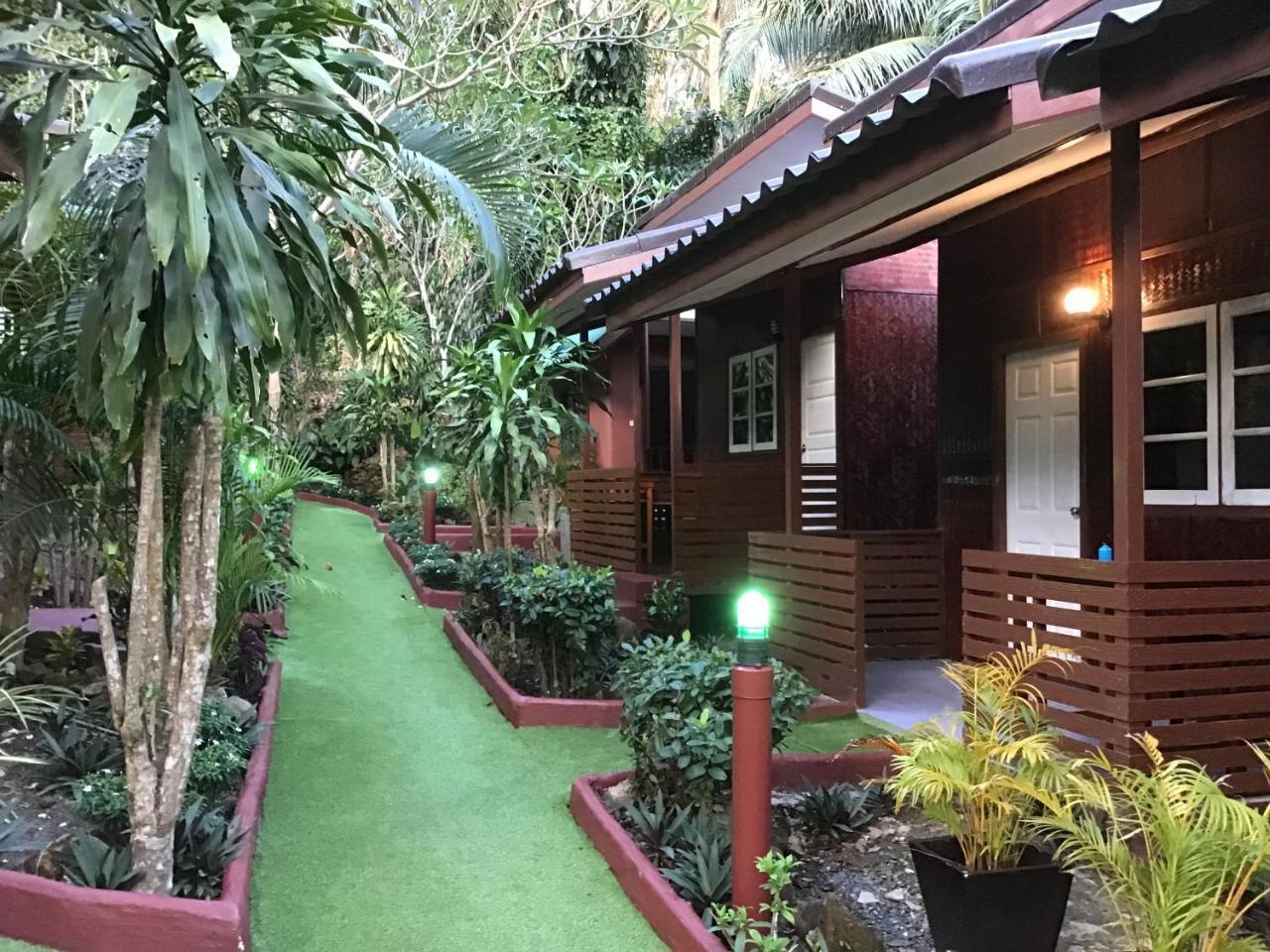 Hotel Grand Tree