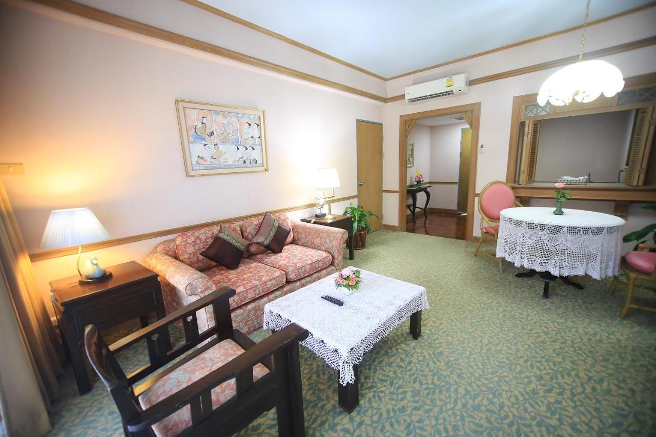 Hotel Wiang Indra Riverside 4*