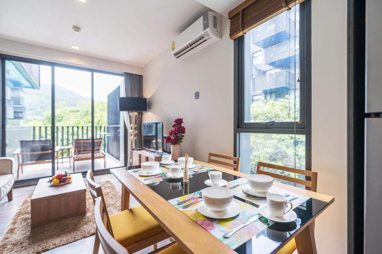 The Deck By Favstay Apartment