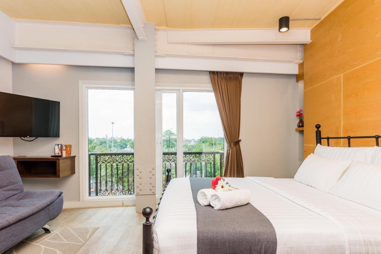Dang Derm In The Park Khaosan 3* Banguecoque