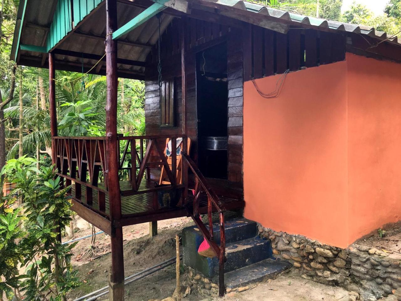 Mama's Koh Chang Ranong