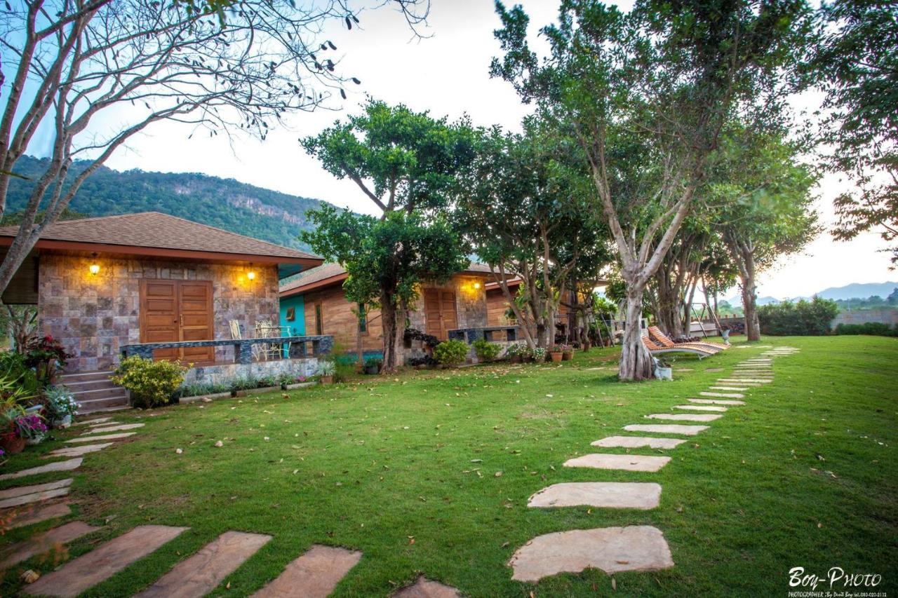 Guest house Phachuanchom Resort Khaoyai 2*