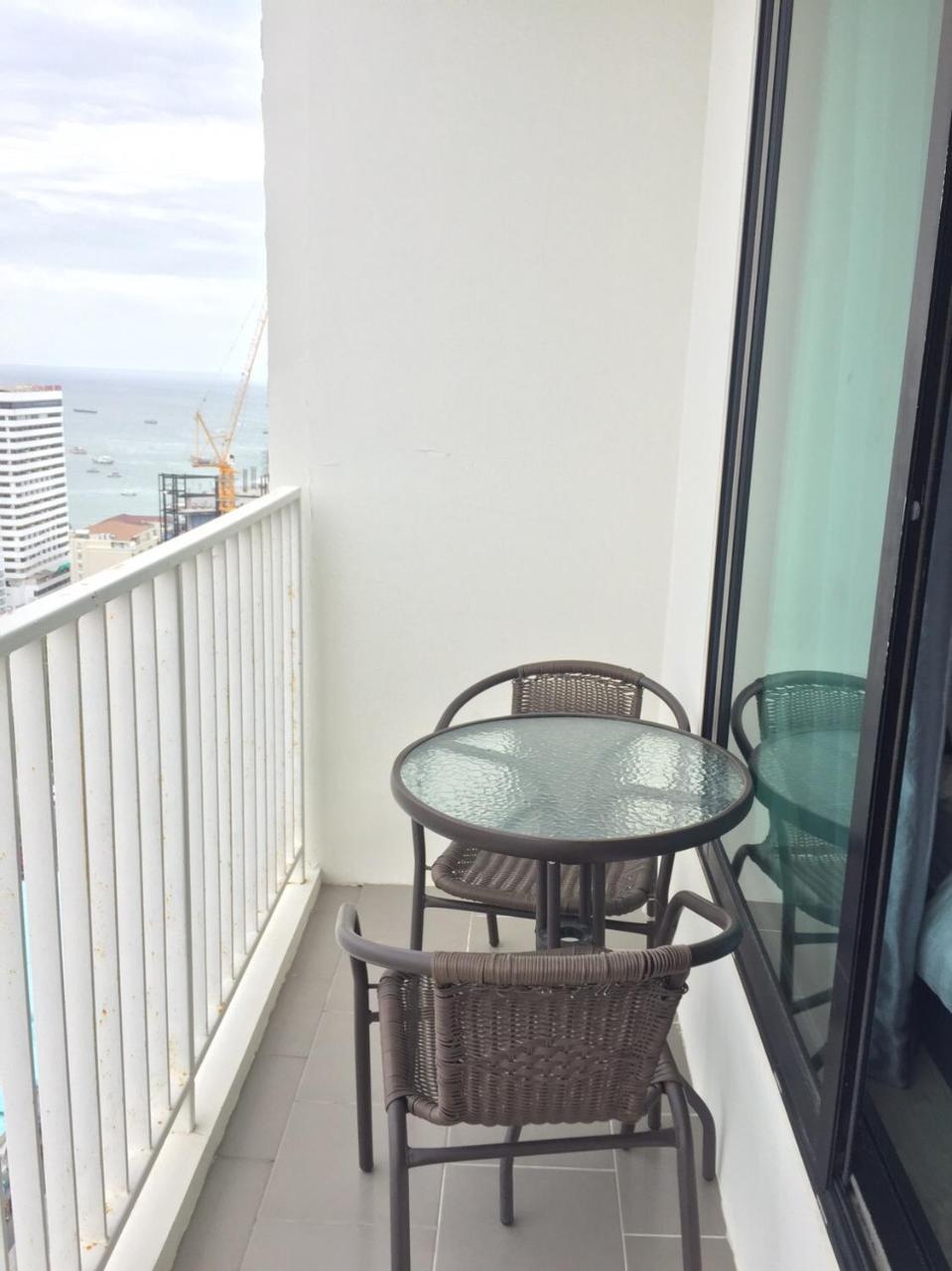 Apartment The Base Vip By U Pattaya