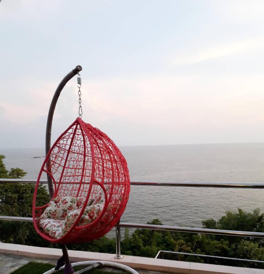 Hostel The Sea View Banchang