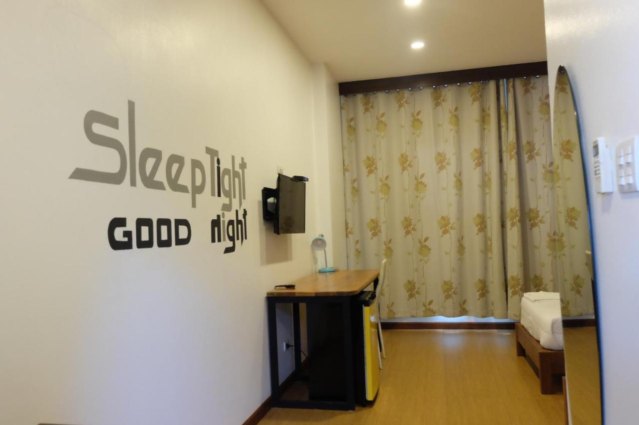The Win Hotel Bang Saphan
