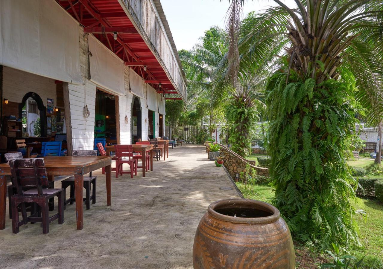 Resort Elephant Bay 3*