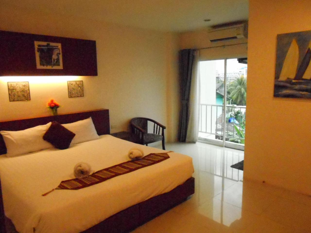 Hotel 7 Sky Residency